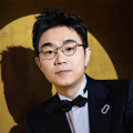 嗯啊揉搓酥乳呻吟厨房